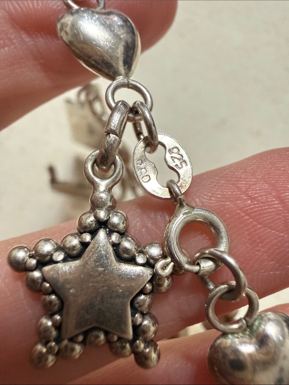 Vintage Stunning Sterling Silver 925 Heart Charm Bracelet 7’ in Retro 2000’ 925 - Picture 13 of 16